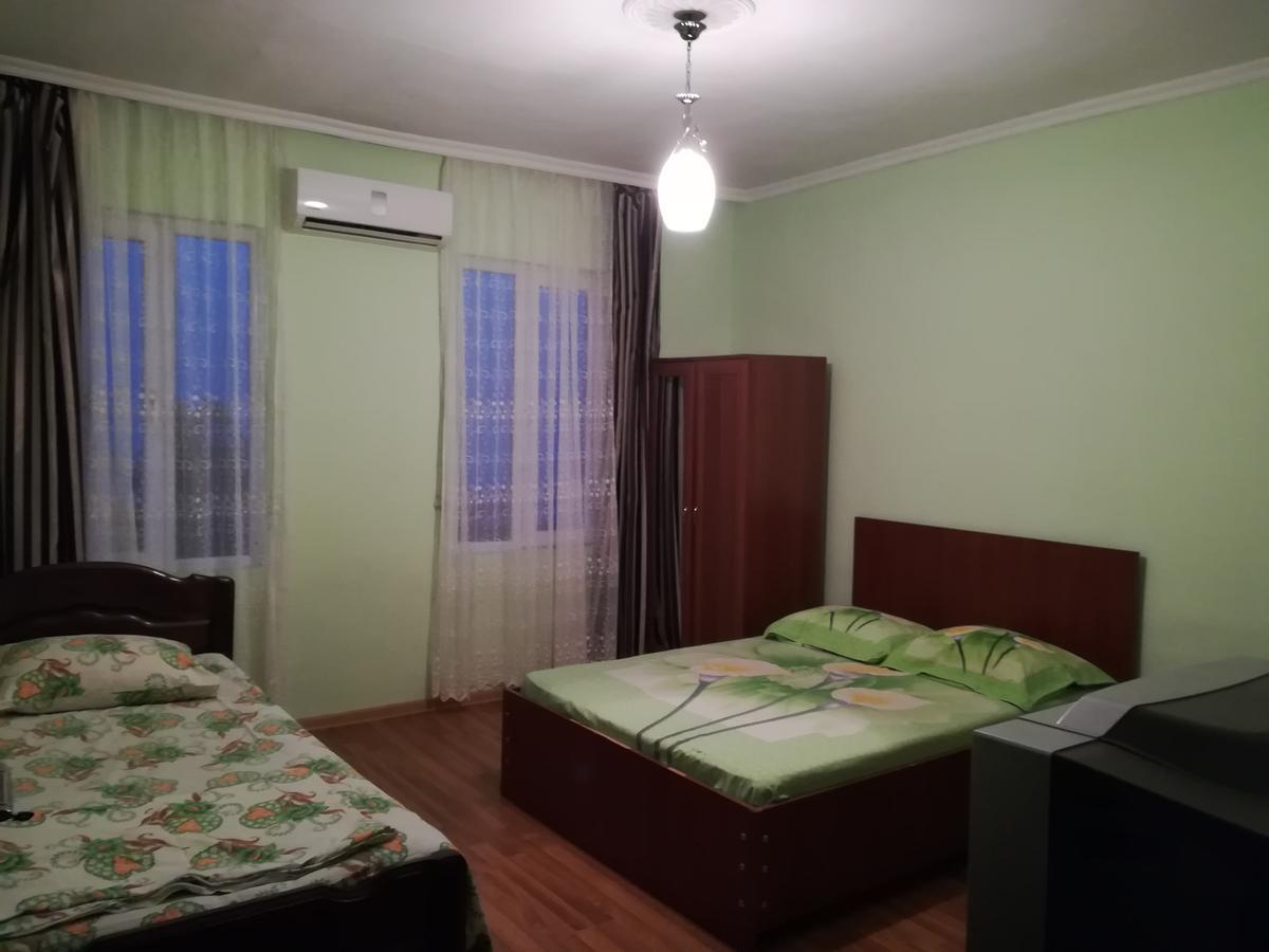 Bata Apartment Sarpi Buitenkant foto